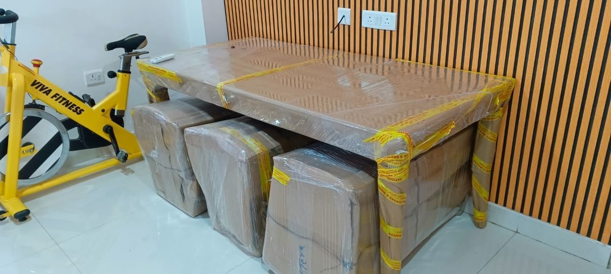 Wrapping Delicate Glassware and China Kitchenware