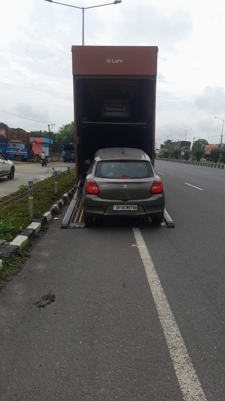 National Shifting Crews Packing Cargo